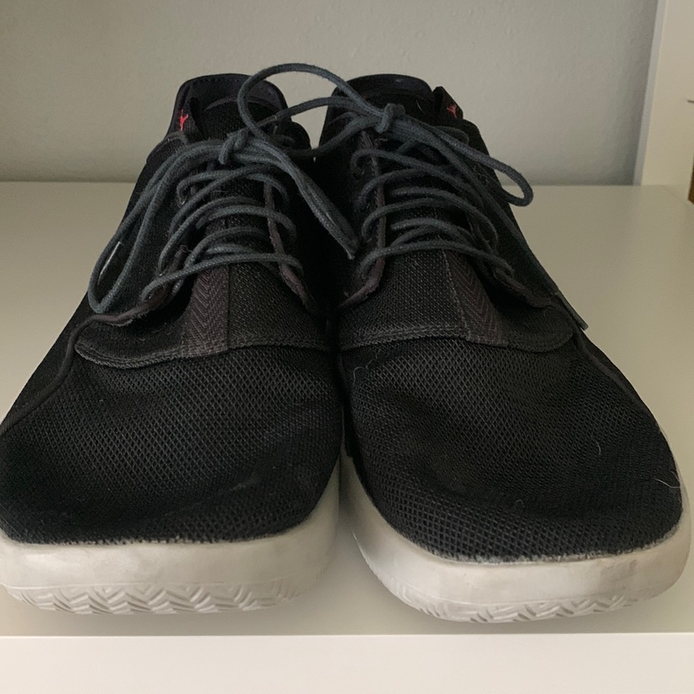 Jordan Eclipse size 12 1/2 mens black